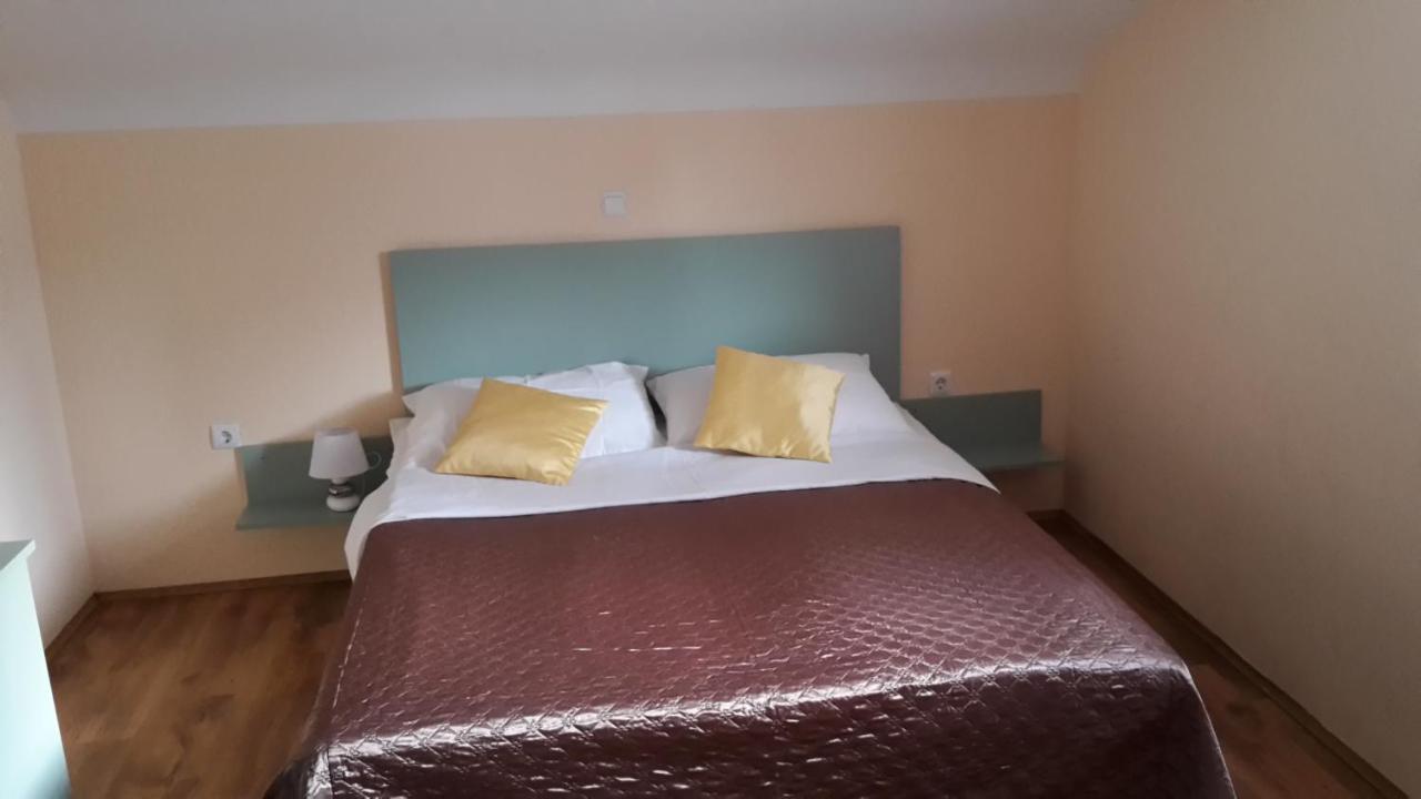Ferienhaus Vesna Виньерац Экстерьер фото